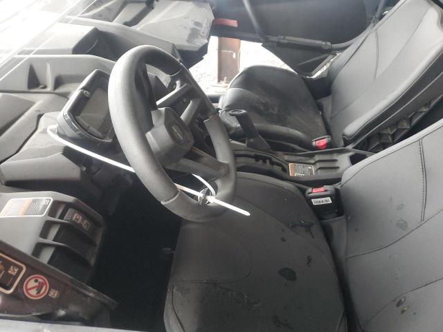 CAN-AM MAVERICK X 2025