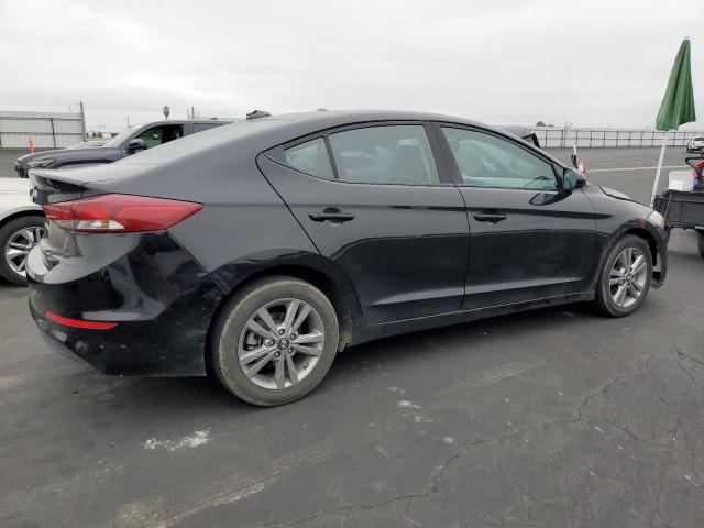 Фото 3 - HYUNDAI ELANTRA