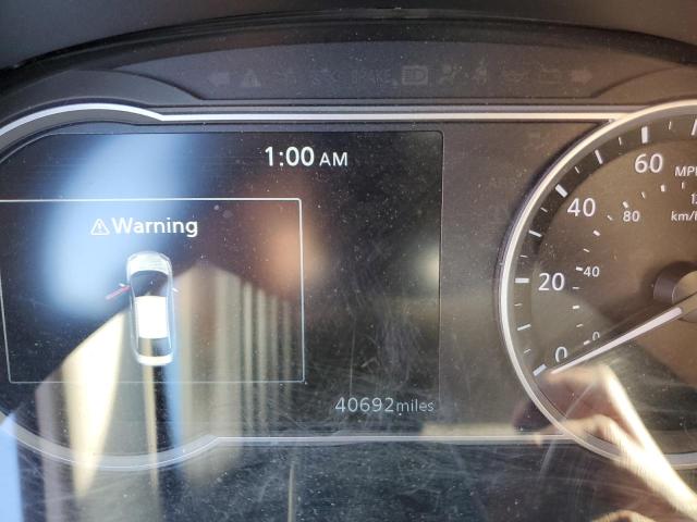 Фото 9 - NISSAN VERSA