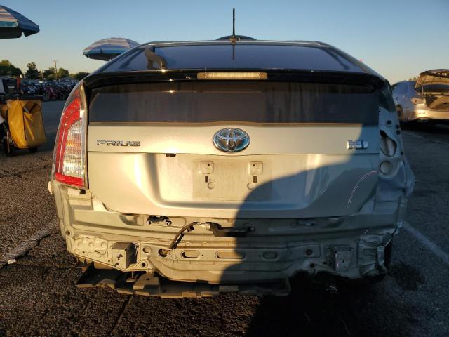 Фото 6 - TOYOTA PRIUS