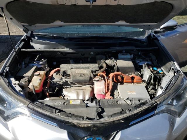 Фото 11 - TOYOTA RAV4