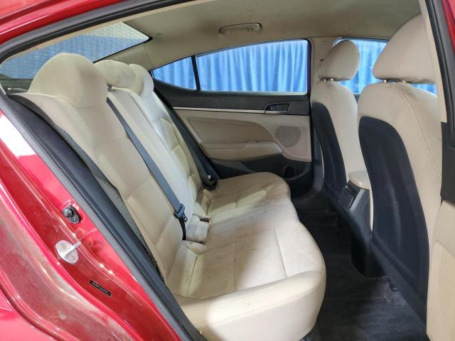 Фото 10 - HYUNDAI ELANTRA