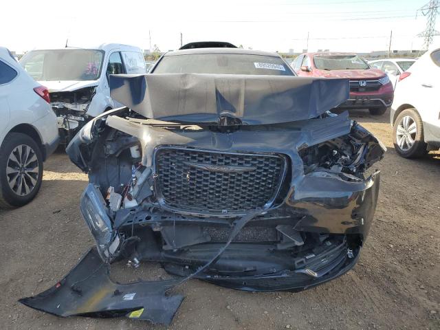 Фото 5 - CHRYSLER 300