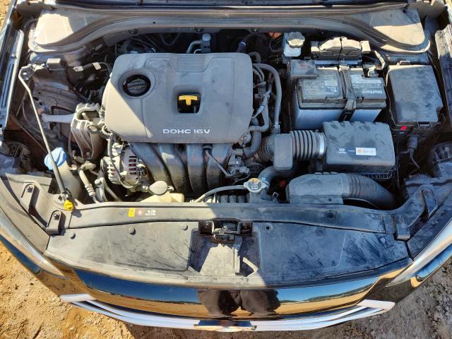 Фото 11 - HYUNDAI ELANTRA