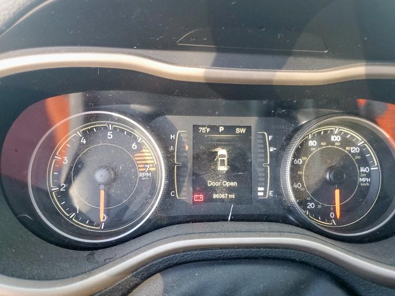 Фото 9 - JEEP GRAND CHER