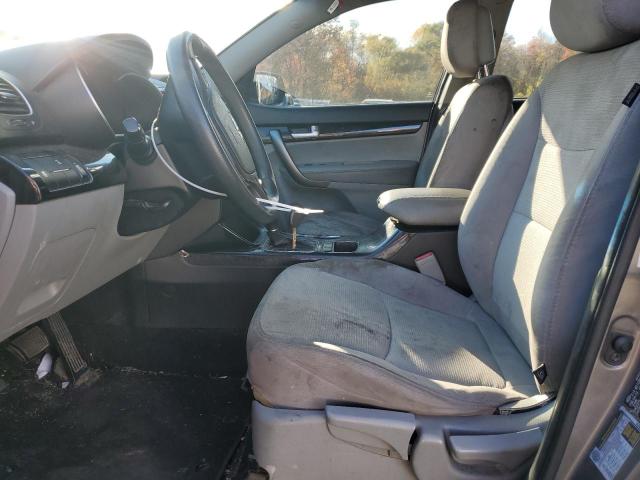 Фото 7 - KIA SORENTO