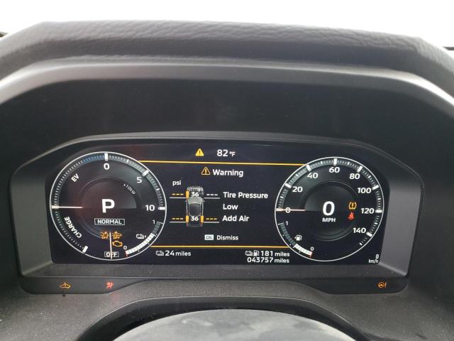 Фото 9 - MITSUBISHI OUTLANDER