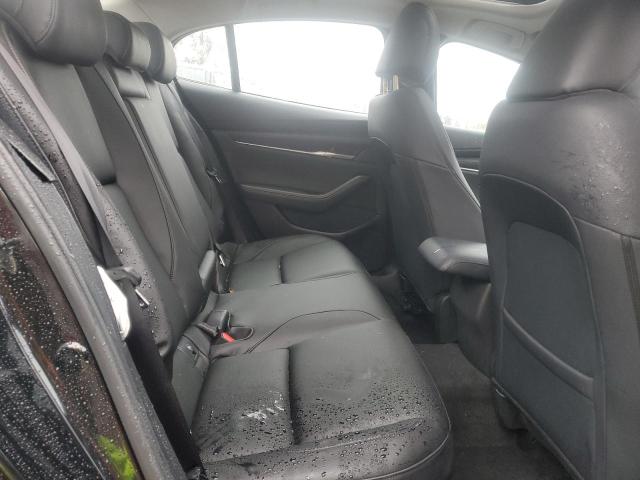 Фото 10 - MAZDA 3