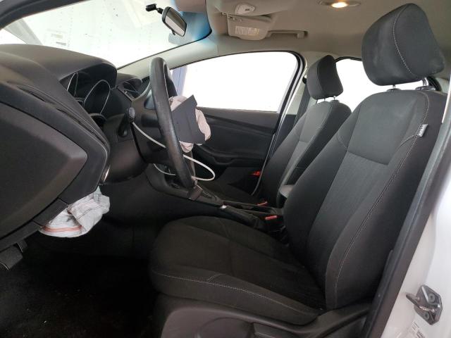 Фото 7 - FORD FOCUS