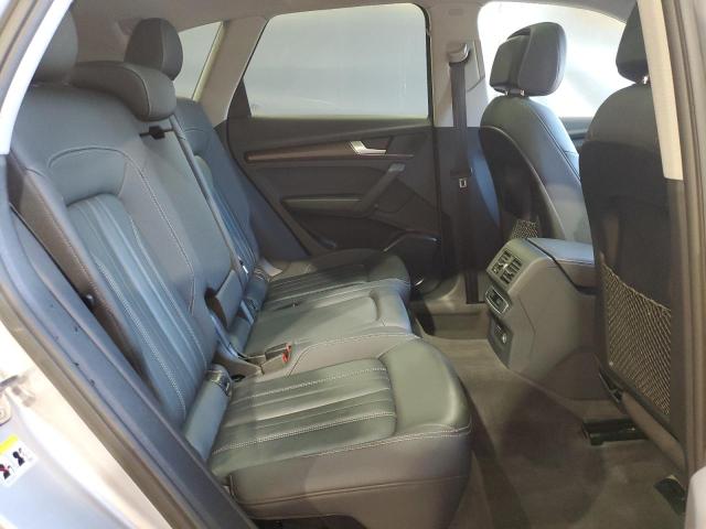 Фото 11 - AUDI Q5