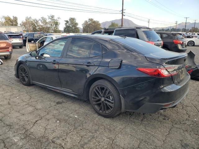 Фото 2 - TOYOTA CAMRY