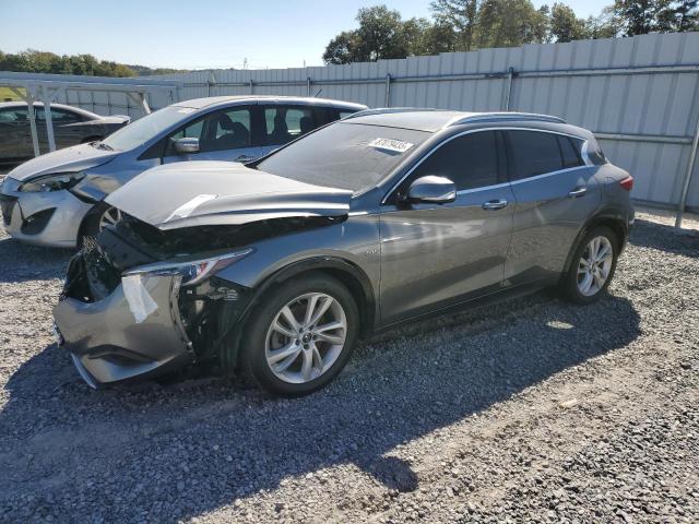 Фото 1 - INFINITI QX30