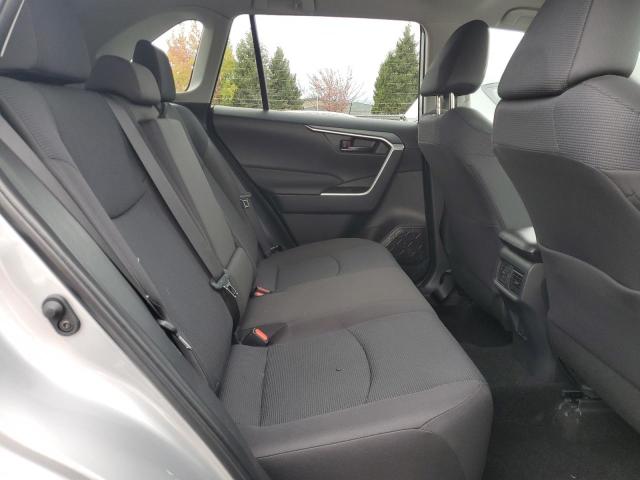 Фото 11 - TOYOTA RAV4