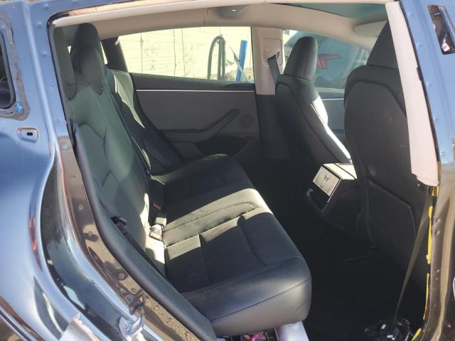 Фото 10 - TESLA MODEL 3