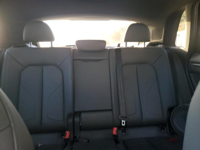 Фото 10 - AUDI Q3