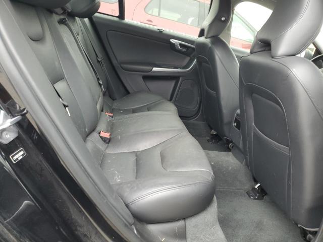 Фото 10 - VOLVO S60