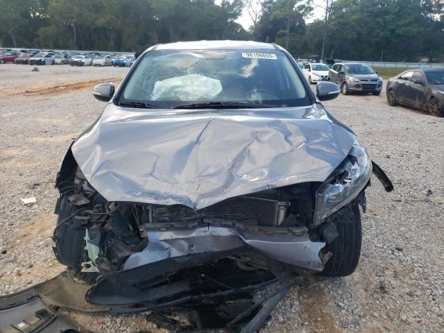 Фото 5 - KIA SORENTO