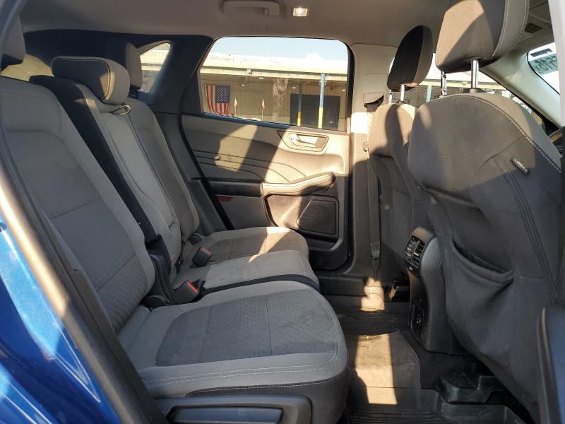 Фото 10 - FORD ESCAPE