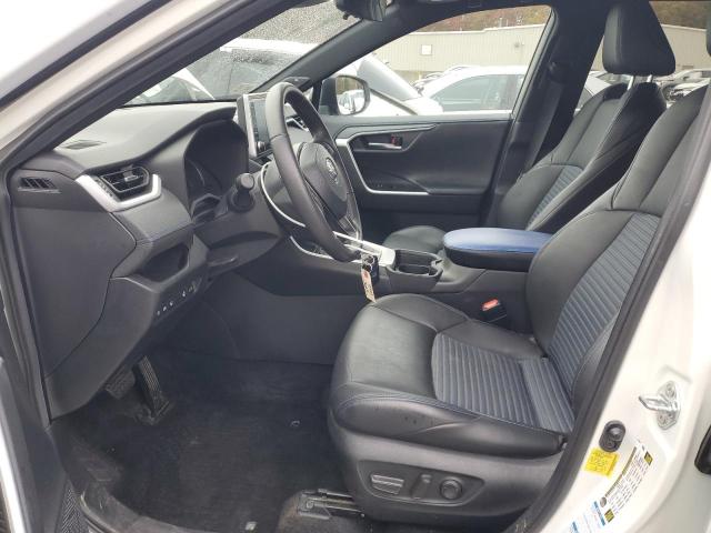 Фото 7 - TOYOTA RAV4