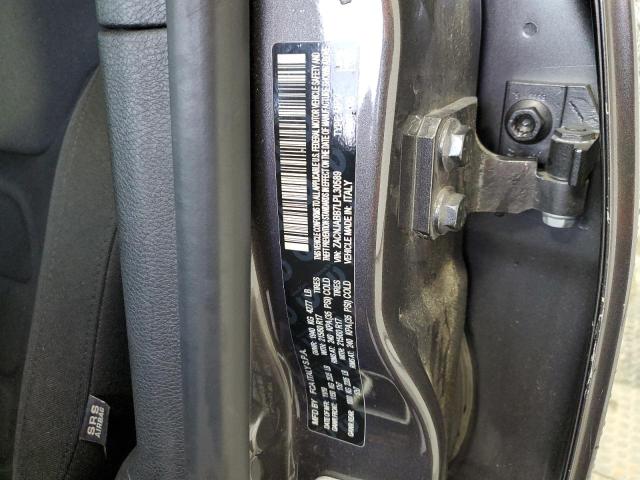 Фото 12 - JEEP RENEGADE