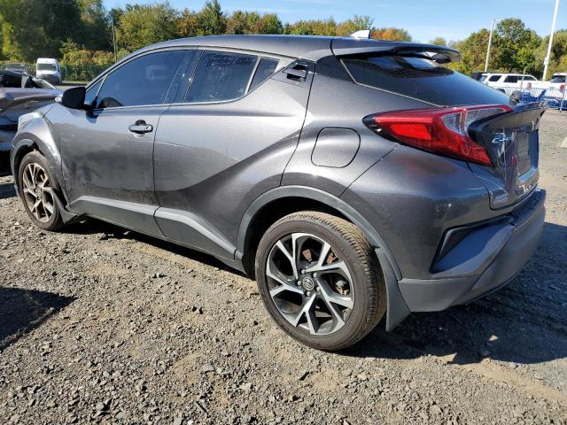 Фото 2 - TOYOTA C-HR