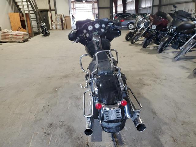 HARLEY-DAVIDSON FL 2010