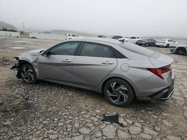 Фото 2 - HYUNDAI ELANTRA