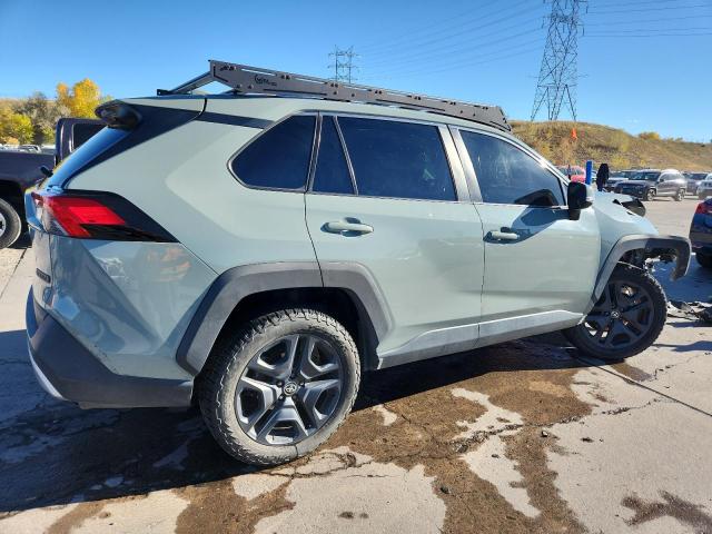 Фото 3 - TOYOTA RAV4