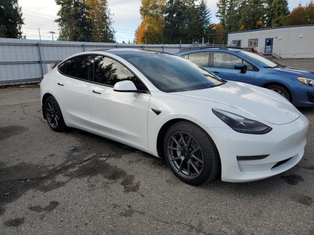 Фото 4 - TESLA MODEL 3