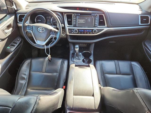 Фото 8 - TOYOTA HIGHLANDER