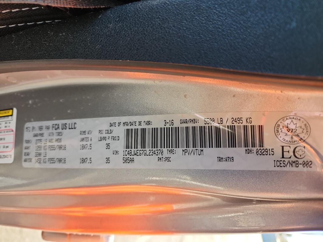 Фото 12 - JEEP WRANGLER