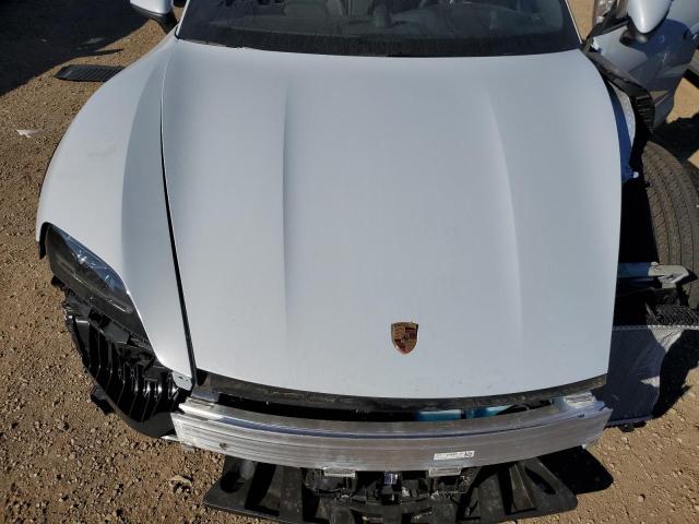 Фото 11 - PORSCHE TAYCAN