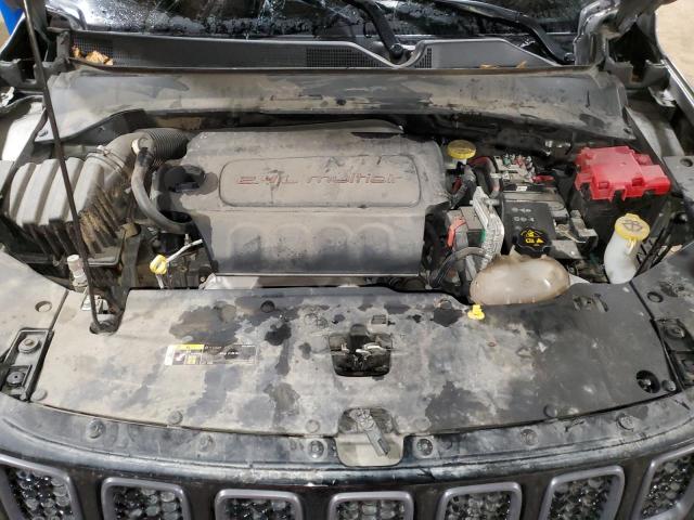 Фото 12 - JEEP COMPASS