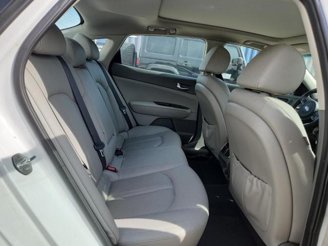 Фото 10 - KIA OPTIMA