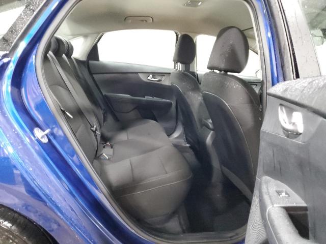 Фото 10 - KIA FORTE