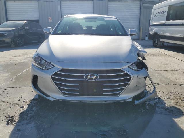 Фото 5 - HYUNDAI ELANTRA