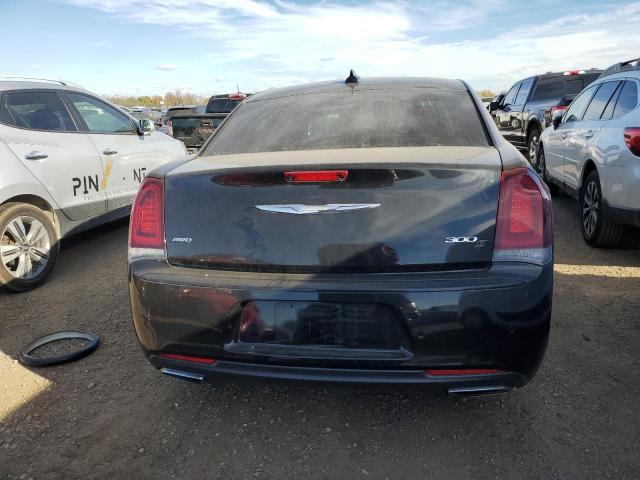 Фото 6 - CHRYSLER 300