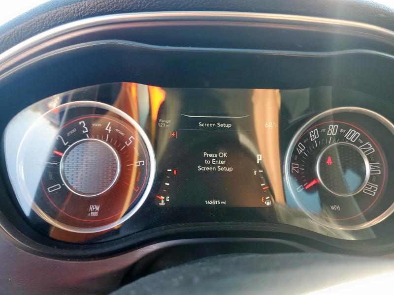 Фото 9 - DODGE CHALLENGER