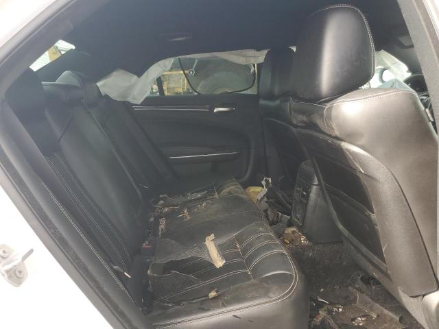 Фото 10 - CHRYSLER 300