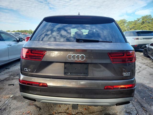 Фото 6 - AUDI Q7