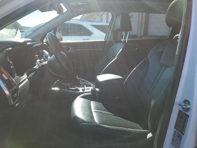 Фото 7 - KIA SORENTO