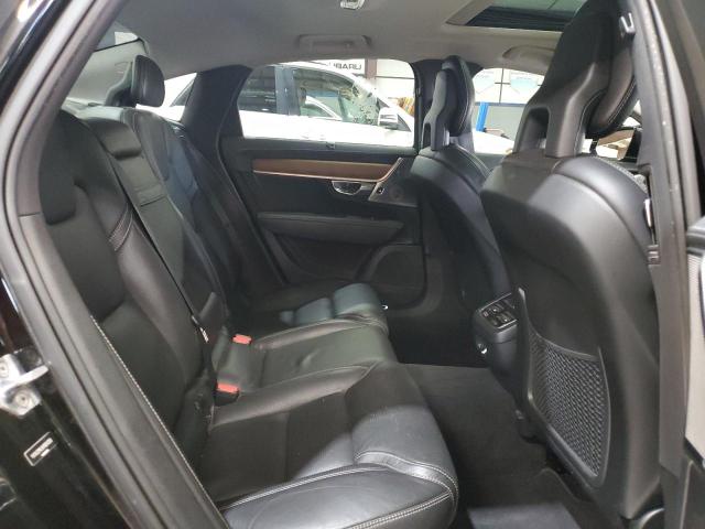 Фото 10 - VOLVO S90