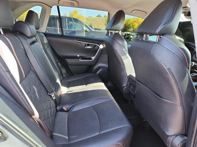 Фото 11 - TOYOTA RAV4