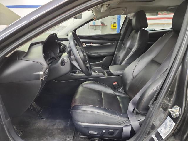 Фото 7 - MAZDA 3