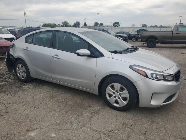 Фото 4 - KIA FORTE