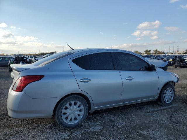 Фото 3 - NISSAN VERSA
