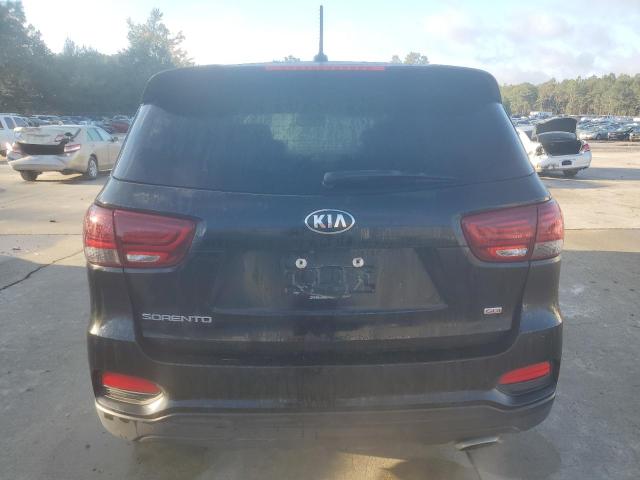 Фото 6 - KIA SORENTO