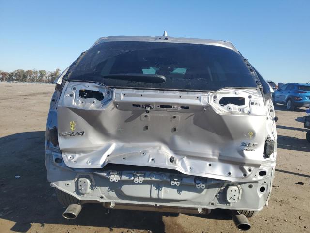 Фото 6 - TOYOTA RAV4