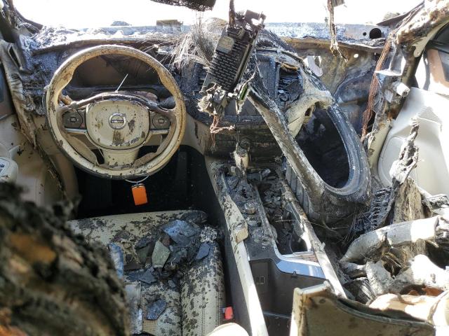 Фото 8 - VOLVO XC90