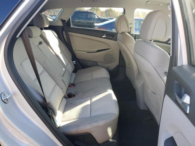 Фото 10 - HYUNDAI TUCSON